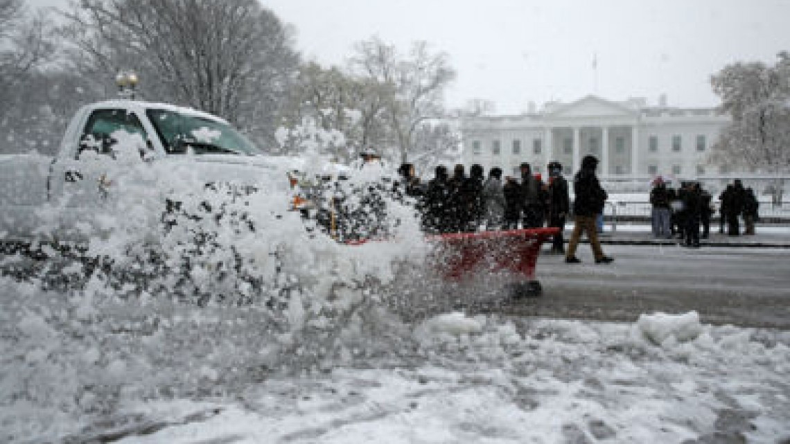Tormenta de nieve, causante de cierre de gobierno