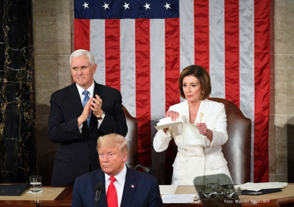  Nancy Pelosi pide destitución inmediata de Donald Trump 