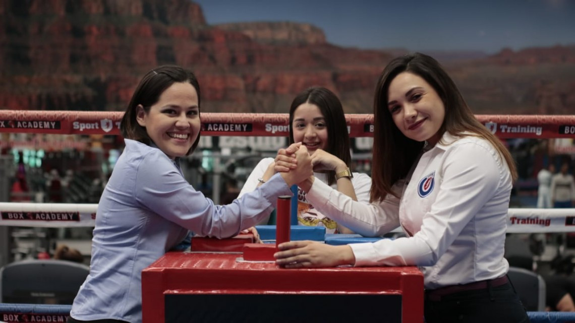 Recauda útiles el 'Reto Útil'