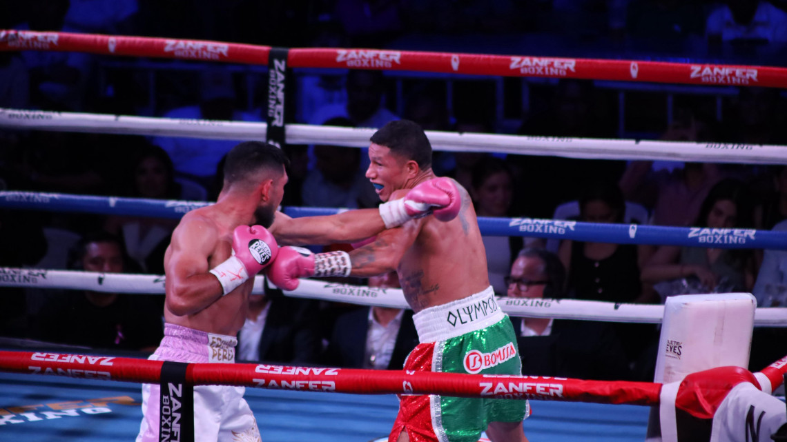 ¡El Veneno es la gloria!: Berchelt Conquista Reynosa