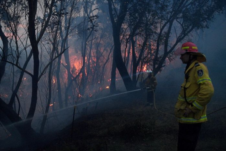 Se registran decenas de incendios en Australia 