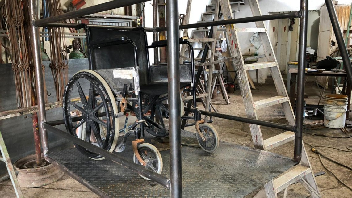 Preparan juegos infantiles para niños con capacidades diferentes