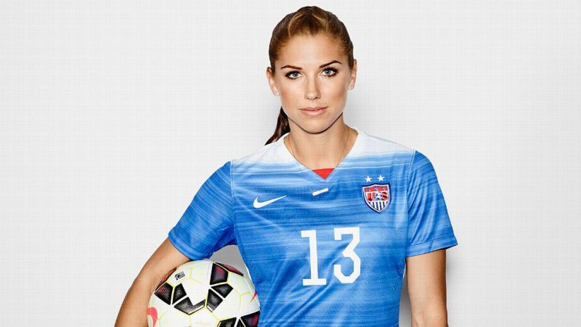 Alex Morgan enciende redes con provocativo video