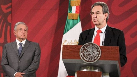  Anuncia López Obrador, que Esteban Moctezuma dejará la SEP para ser el nuevo embajador de México en EU 