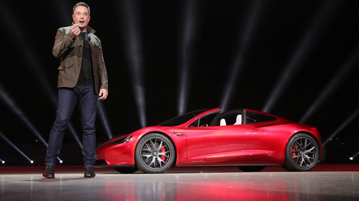 Conoce al Tesla Roadster, el deportivo más rápido del mundo