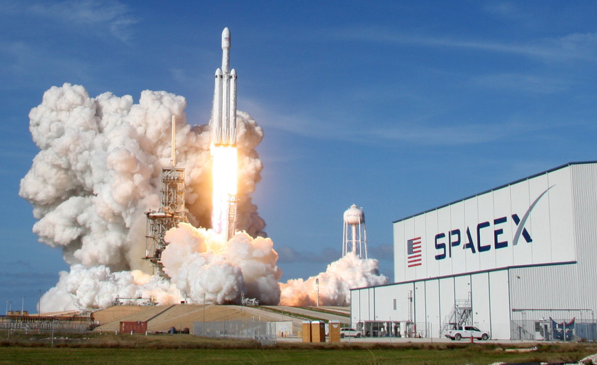 SpaceX lanzará su primer cohete con tripulación el 27 de mayo 