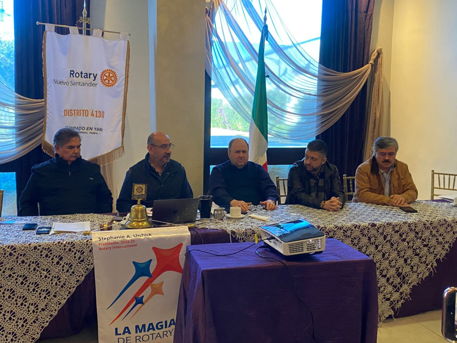 Ofrecen rotarios concierto con causa