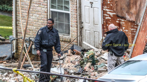 Avioneta se estrella contra edificio en Atlanta 