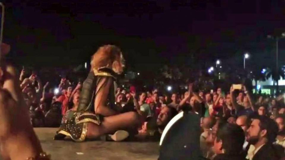 Se le acaba el escenario a Paulina Rubio