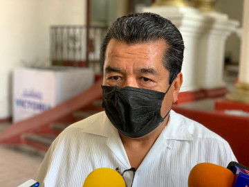 Pese a ser vacunados, maestros no ven suficientes condiciones para el regreso a clases presencial 