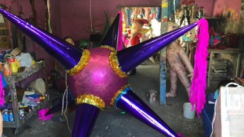 Disminuyen ventas de piñatas por falta de turismo