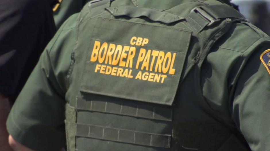 Disminuyen arrestos en la frontera México-EU