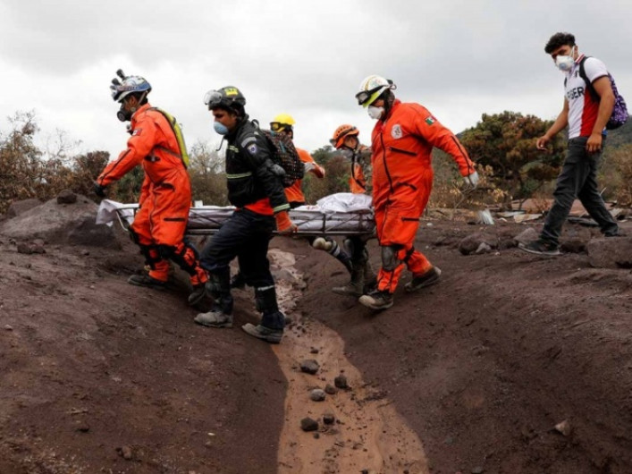 Fin a la búsqueda de víctimas tras erupción de Volcán de Fuego