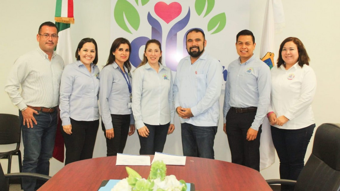 Firman DIF Reynosa y CICADE convenio en apoyo a emprendedores