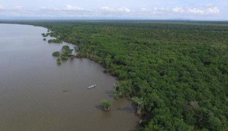 Colombia rescata en Golfo de Urabá a 14 inmigrantes