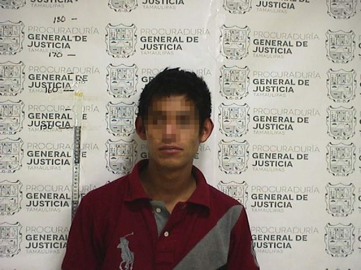 Por extorsión y portación de arma de fuego, sujeto detenido