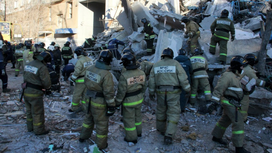 Cuatro muertos y 70 desaparecidos tras explosión en Rusia