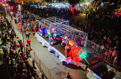 Convocan a participar  en el desfile navideño “Amor a la Navidad”