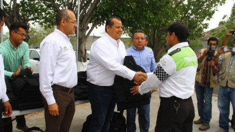 Entregan chalecos antibalas a tránsitos de Victoria