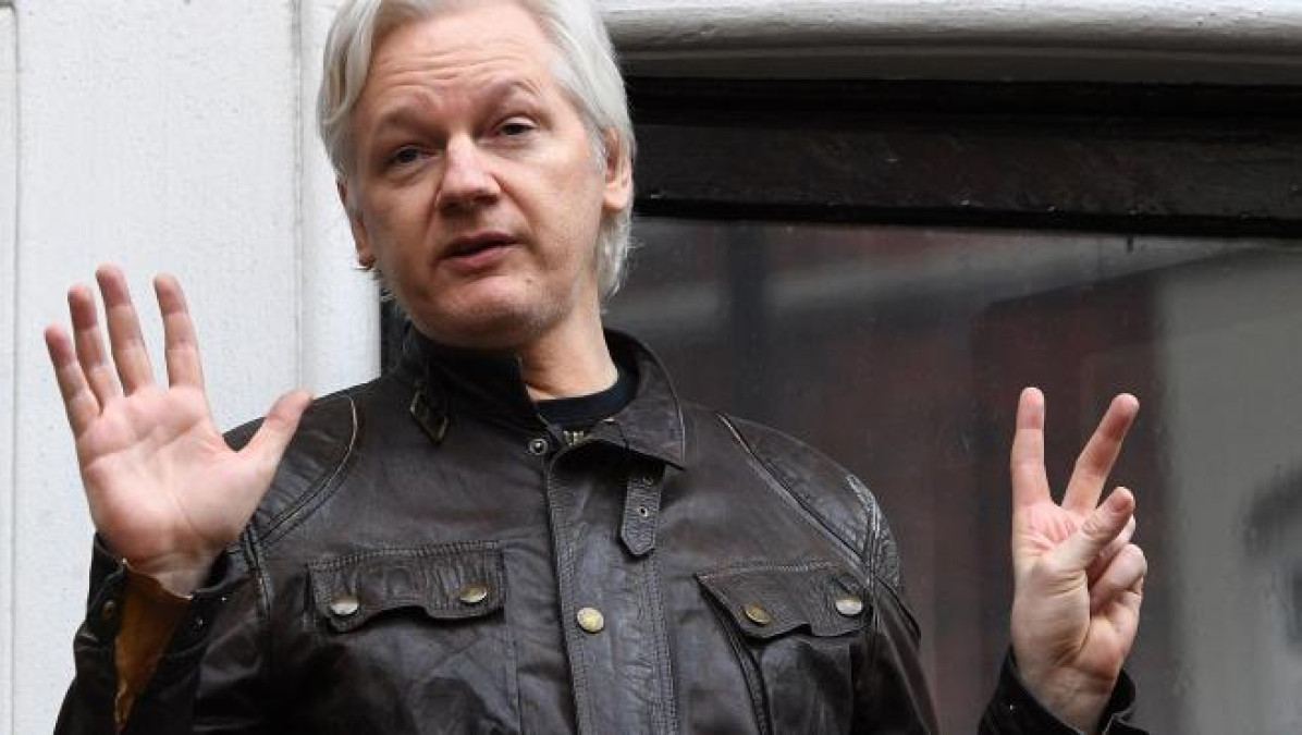Autorizan extraditar a Julian Assange a EU