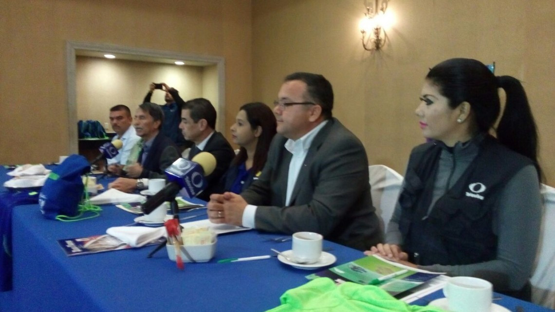 Hacen presentación de la carrera SUPERXHAB 10K