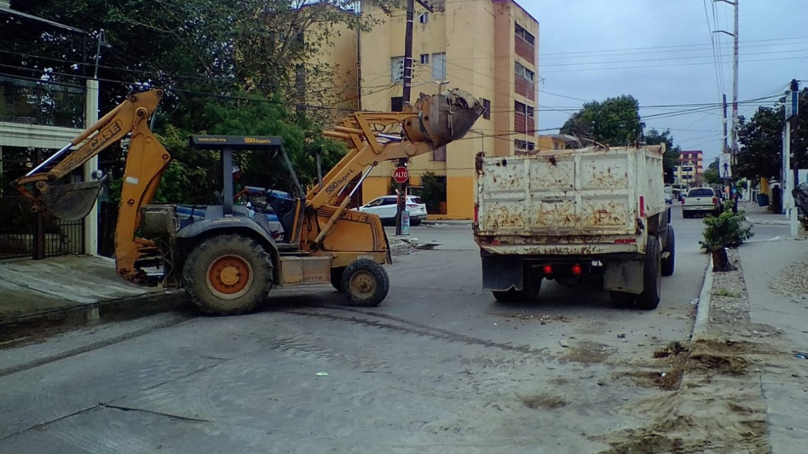 Emprenden jornada de limpieza en Madero