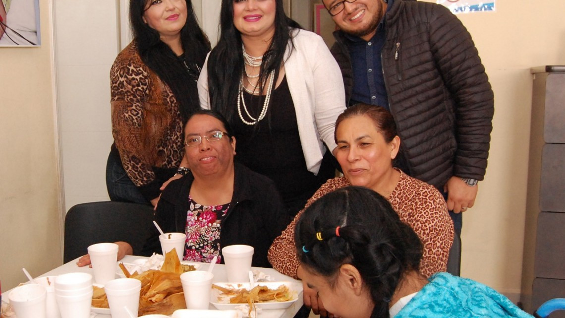 Convive Presidenta Del DIF con pacientes de la UBR