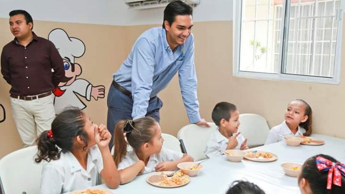“Desayuna Bien” beneficia a alumnos de escuelas de nivel básico
