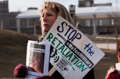 Realizan manifestación contra el abuso sexual frente al Pentágono