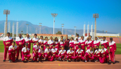 Entrega INDE uniformes a pugilistas tamaulipecos para eliminatoria en Monterrey