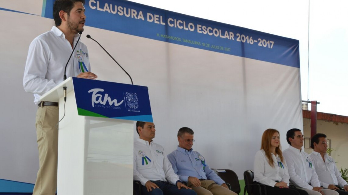 Ciclo escolar 2016-17 es clausurado por las autoridades educativas 