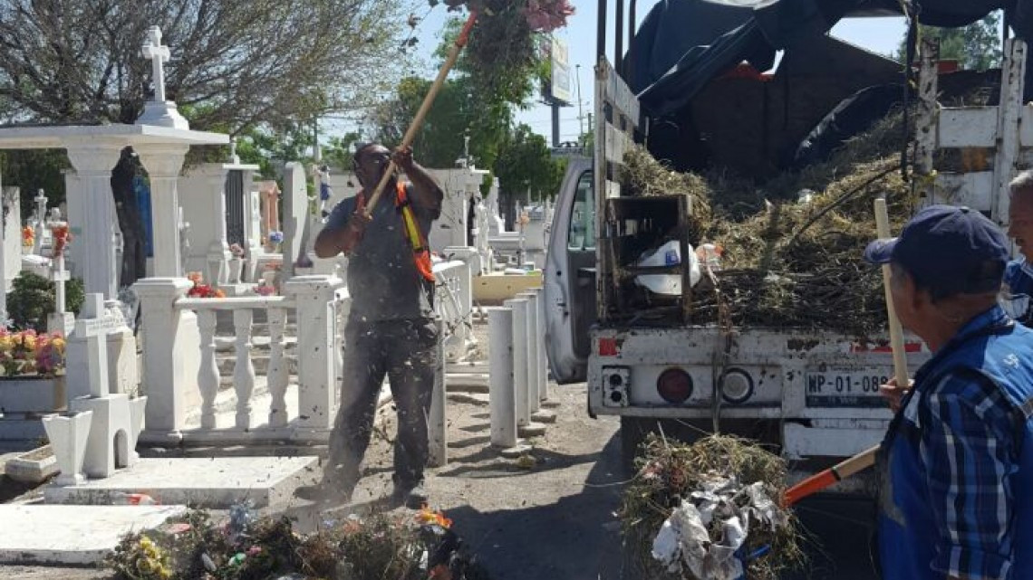 Se preparan para día de muertos
