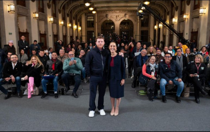 Sheinbaum y Canelo anuncian la 'clase de box más grande del mundo'