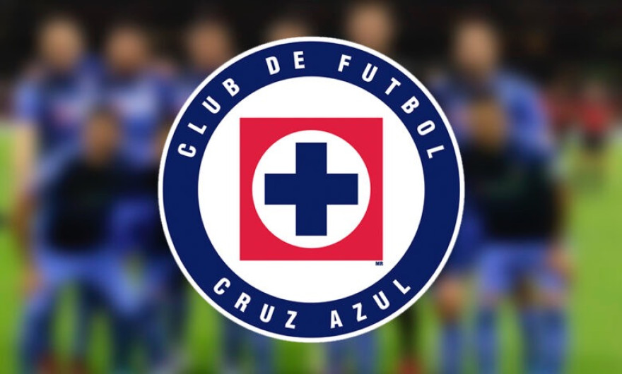 Cruz Azul presenta nuevo escudo sin estrellas