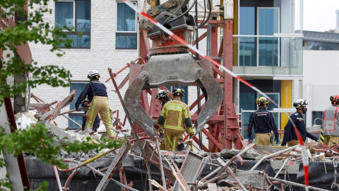 Derrumbe en una escuela en construcción en Bélgica deja 5 muertos