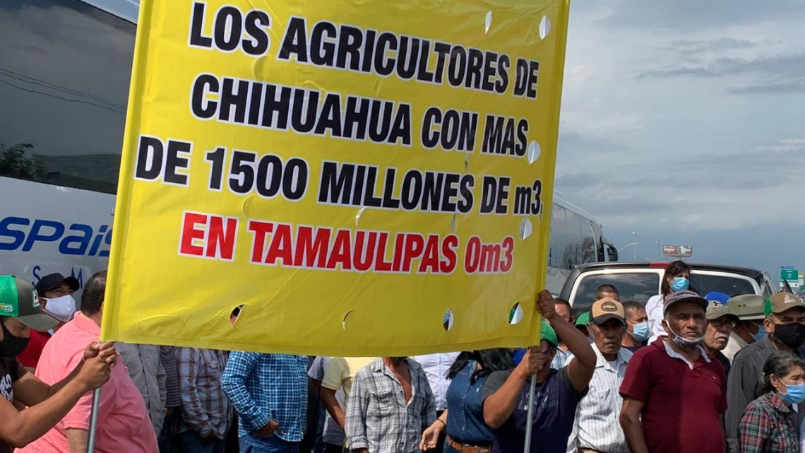 Integrantes del Distrito Riego de Río Bravo se manifiestan en oficinas de Conagua 