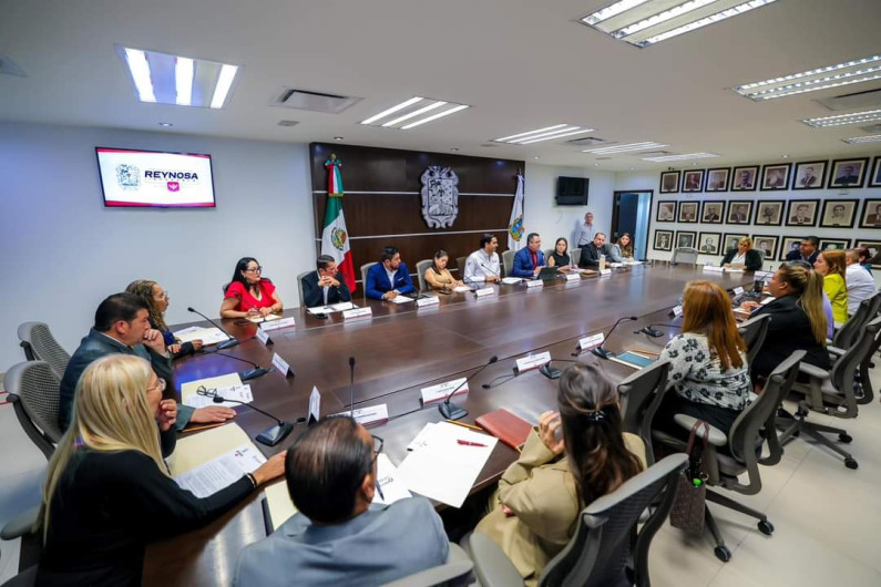 Voto unánime del Cabildo a propuesta de Carlos Peña Ortiz para Secretarios de Obras Públicas, y de Desarrollo Urbano y Medio Ambiente 
