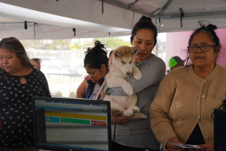 Atiende Carmen Lilia  peticiones y necesidades en las colonias con el programa ´Presidencia Cerquita de Ti´