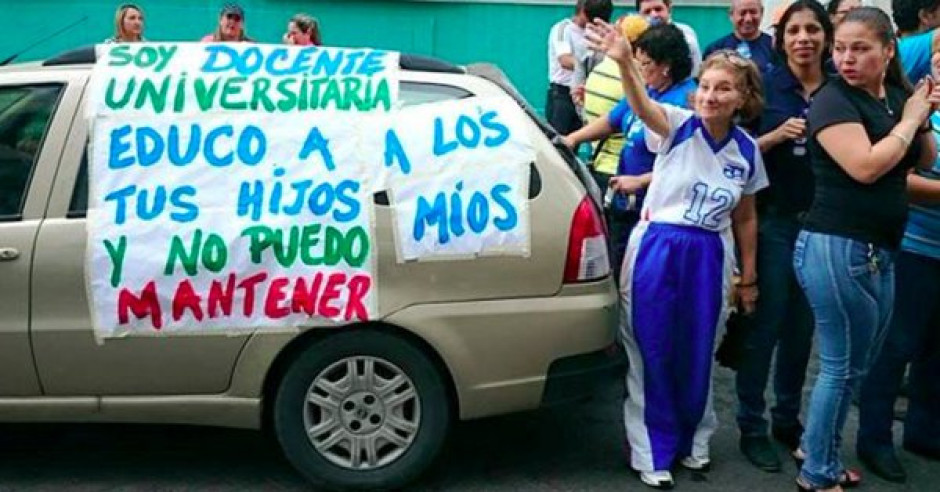 Académicos venezolanos realizan paro previo a elecciones 