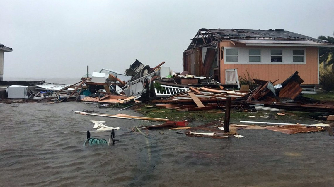 Las impactantes imágenes que dejó Harvey en Rockport,Texas
