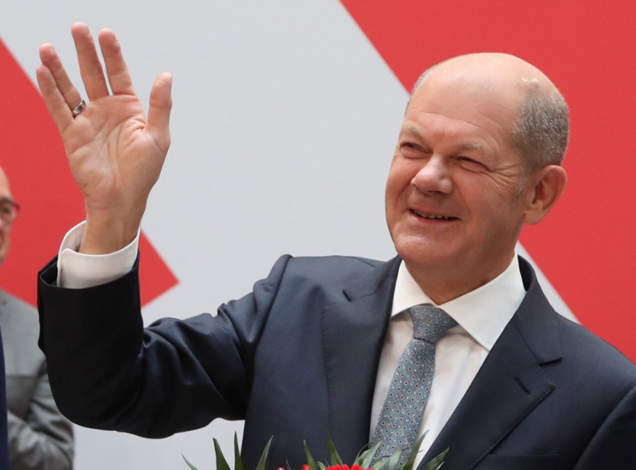 Aventaja Olaf Scholz para suceder a Angela Merkel tras elecciones