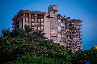 Dos edificios cercanos al derrumbe de la Torre de Miami-Dade fueron evacuados por fallas estructurales