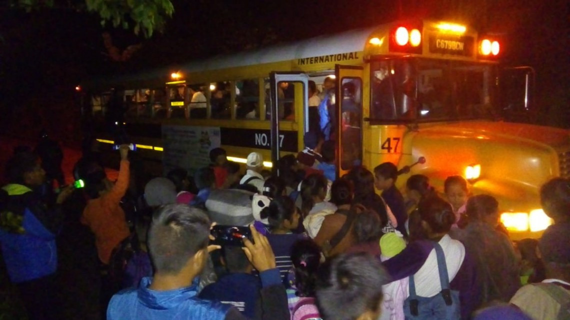 Erupción de volcán de fuego pone en alerta a Guatemala