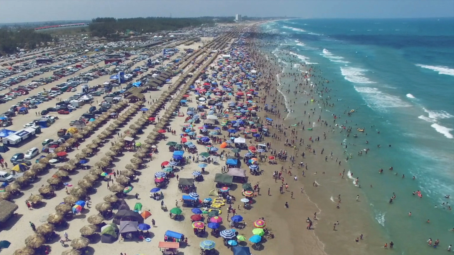 Exponen historia de éxito de Playa Miramar