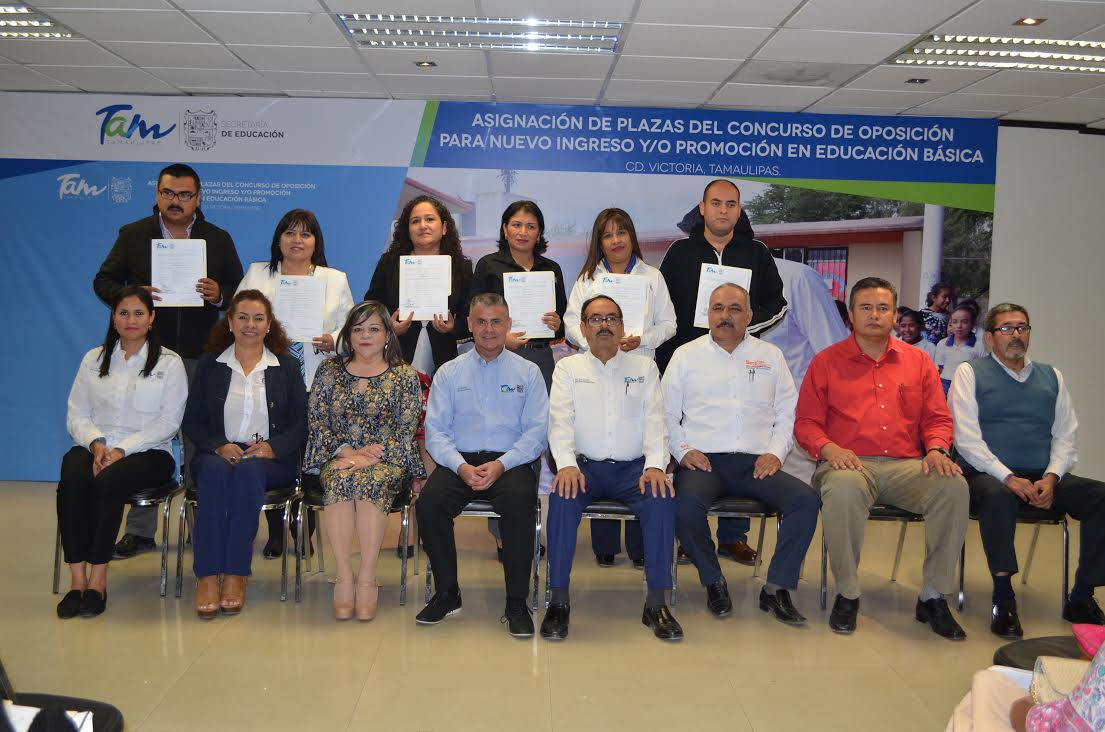 Entrega SET nombramiento a docentes en educación básica