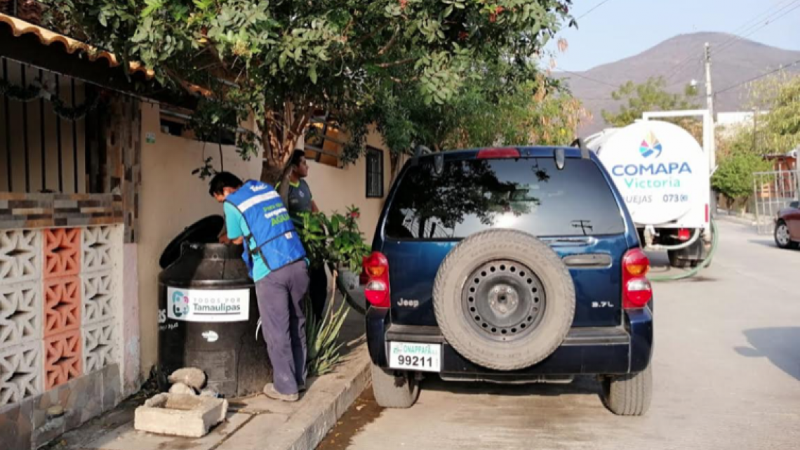 SEBIEN y COMAPA VICTORIA llevan a familias agua potable