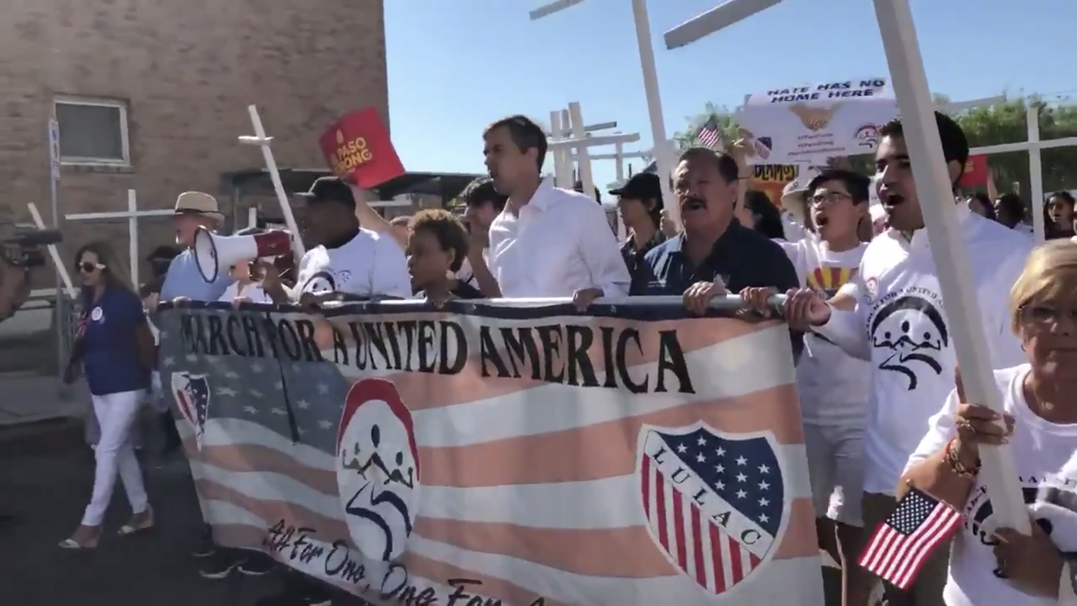 Protestamos contra el ataque terrorista contra los latinos: Lulac