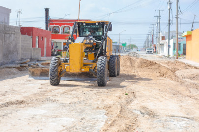Inició Carlos Peña Ortiz Pavimentación Hidráulica en San Valentín por Más de 4.9 MDP