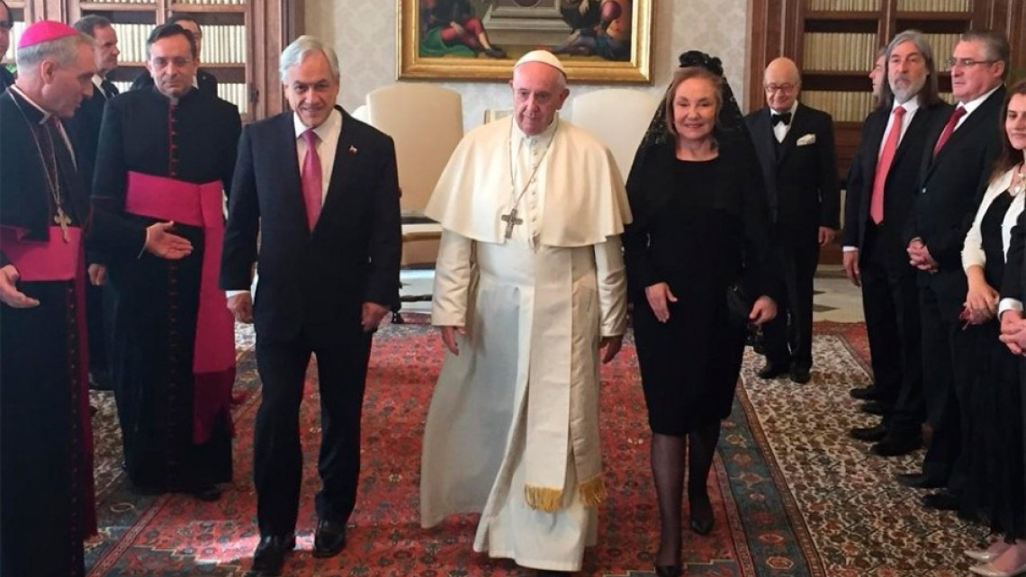 El Papa y Piñera abordan crisis por abusos sexuales