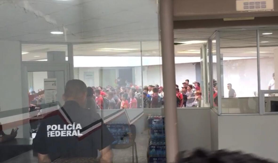 Aseguran a 286 indocumentados en la Soto La Marina - Los Rayones